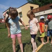 SPORTOWE WAKACJE. SKOKI! RZUTY! RÓWNOWAŻNIE! (3)