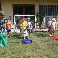 SPORTOWE WAKACJE. SKOKI! RZUTY! RÓWNOWAŻNIE! (8)