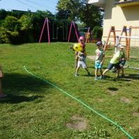 SPORTOWE WAKACJE. SKOKI! RZUTY! RÓWNOWAŻNIE! (9)