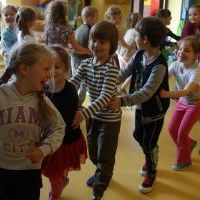 MRÓWKA ZA MRÓWKĄ (14)