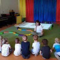 ZMYSŁOWE DOŚWIADCZANIE - MAGICZNY DYWAN (3)