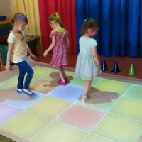 ZMYSŁOWE DOŚWIADCZANIE - MAGICZNY DYWAN (4)