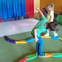 ZMYSŁOWE DOŚWIADCZANIE - MAGICZNY DYWAN (5)