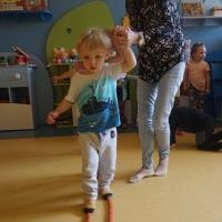 ZMYSŁOWE DOŚWIADCZANIE - RUCH I DŹWIĘK (5)