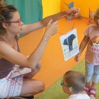 LATO W DŻUNGLI Z PAPUGĄ TRUSKAWKĄ (6)