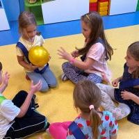 SPORTOWE WAKACJE. Z PIŁKĄ ZA PAN BRAT (14)