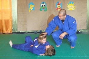 KAŻDY MOŻE ĆWICZYĆ JUDO