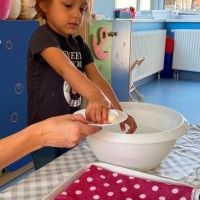 ZAWSZE CZYSTE RĄCZKI MAMY (4)