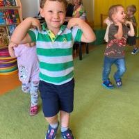 ŻABKOWA RYTMIKA (4)
