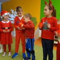 MIKOŁAJKOWE ZABAWY Z ELFAMI (5)