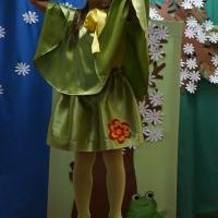 O ŻABKACH W CZERWONYCH CZAPKACH (9)