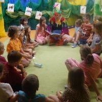 NOC W PRZEDSZKOLU W DZIKIEJ DŻUNGLI (4)