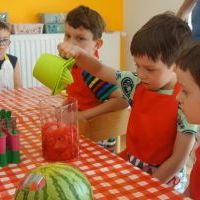 WAKACYJNE KUCHCIKOWO. ZRÓBMY SOBIE LODY! (5)