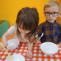 MUSUJĄCE KULKI DO KĄPIELI W DYNIOWYCH KSZTAŁTACH (11)