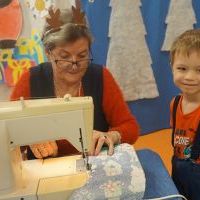 W KRAWIECKIEJ PRACOWNI ŚWIĘTEGO MIKOŁAJA (8)