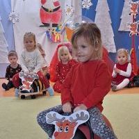 MIKOŁAJE Z RÓŻNYCH STRON ŚWIATA (9)