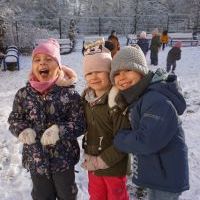 ŚNIEŻNA ZABAWA (3)