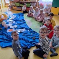 WŚRÓD PLANET I GWIAZD (1)