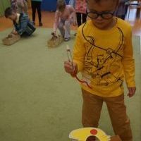 WIELKANOCNE ZABAWY Z ZAJĄCZKIEM (9)