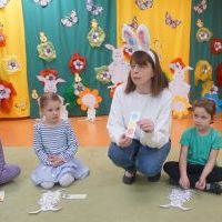 WIELKANOCNE ZABAWY Z ZAJĄCZKIEM (11)