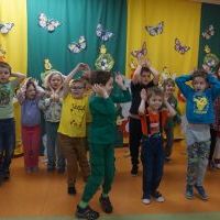 WIELKANOCNE ZABAWY Z ZAJĄCZKIEM (14)