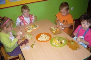 OWOCOWE PYSZNOŚCI W KUCHCIKOWIE