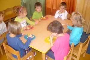 OWOCOWE PYSZNOŚCI W KUCHCIKOWIE