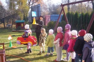 BEZPIECZNI NA DRODZE
