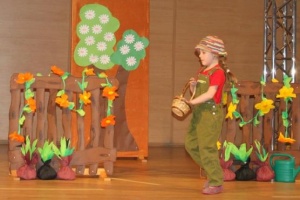 PRZEGLĄD DZIECIECYCH FORM TEATRALNYCH