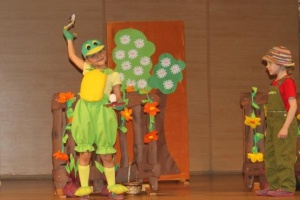 PRZEGLĄD DZIECIECYCH FORM TEATRALNYCH