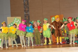 PRZEGLĄD DZIECIECYCH FORM TEATRALNYCH