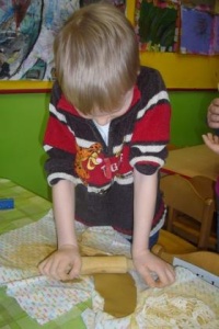 LEPIMY Z GLINY PREZENTY DLA MAMY