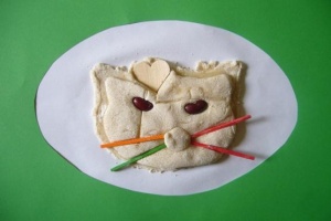 MIAUCZY KOTEK