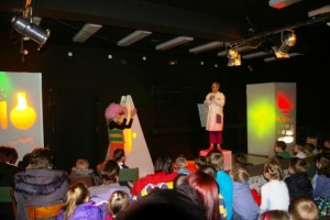 TEATR ŻELAZNY NA STARYM DWORCU