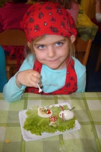 KUCHCIKOWO Z JAJEM