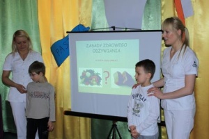 AKADEMIA ZDROWEGO UŚMIECHU
