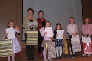VI FESTIWAL BAJEK. NAGRODY DLA SEZAMKÓW
