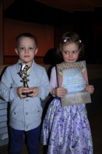 VI FESTIWAL BAJEK. NAGRODY DLA SEZAMKÓW