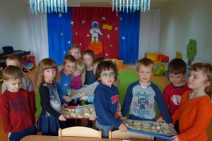 KOSMICZNE CIASTECZKA