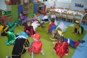 ŻABKI NA BALU KARNAWAŁOWYM