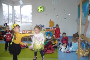 ŻABKI NA BALU KARNAWAŁOWYM