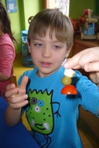 ROBIMY SEROWE KORECZKI