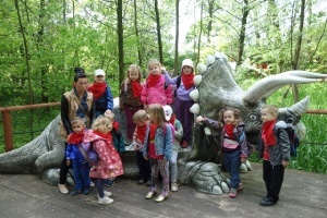 ODWIEDZINY U DINOZAURÓW