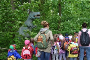 ODWIEDZINY U DINOZAURÓW