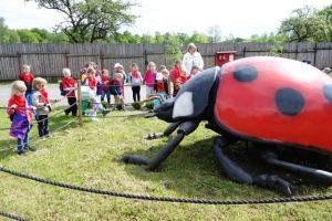 ODWIEDZINY U DINOZAURÓW