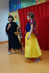 KABARET HORROREK ZAPRASZA
