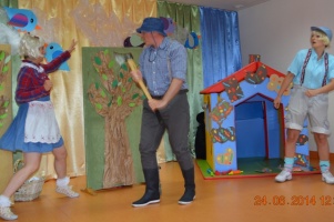 TEATR RODZICÓW PRZEDSTAWIA JASIA I MAŁGOSIĘ
