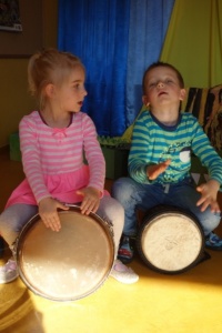 WARSZTATY BĘBNÓW AFRYKAŃSKICH