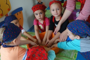 OWOCOWE KUCHCIKOWO U ŻABEK