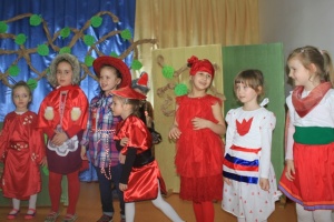 CZERWONY KAPTUREK DLA BABCI I DZIADKA
